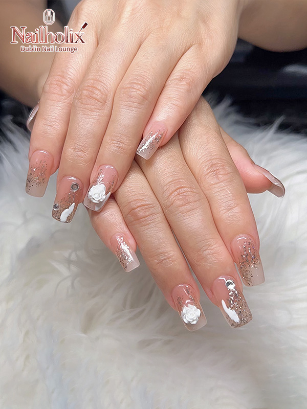 Nailholix